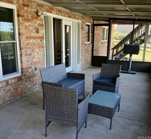 115 Ledgerock Road, Hot Springs, AR 71913