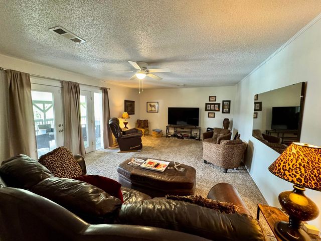 115 Ledgerock Road, Hot Springs, AR 71913