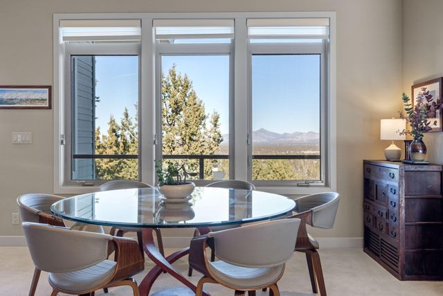 10157 Sundance Ridge Loop SW, Redmond, OR 97756
