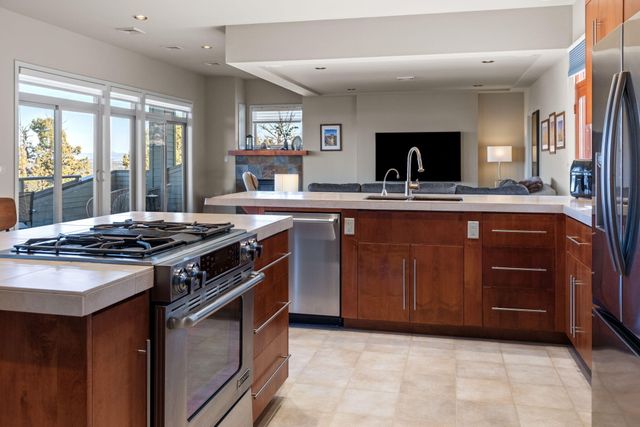 10157 Sundance Ridge Loop SW, Redmond, OR 97756