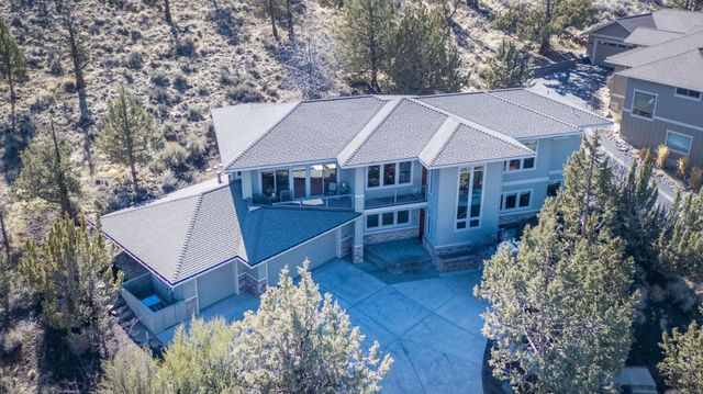10157 Sundance Ridge Loop SW, Redmond, OR 97756