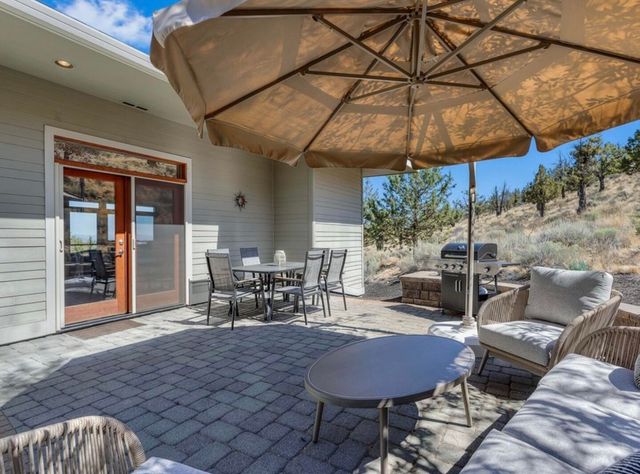 10157 Sundance Ridge Loop SW, Redmond, OR 97756