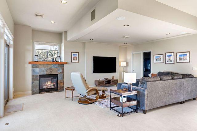 10157 Sundance Ridge Loop SW, Redmond, OR 97756