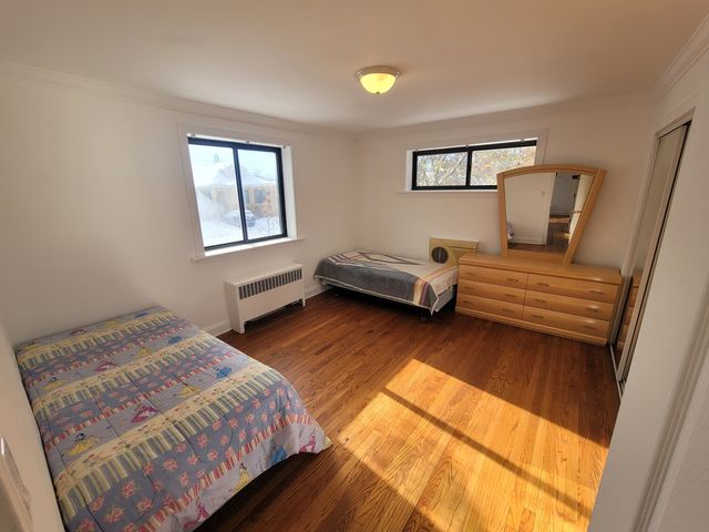 2700 W LUNT Avenue 201, Chicago, IL 60645