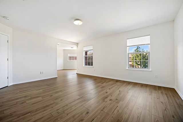 11112 Chatam Berry LN, Austin, TX 78748