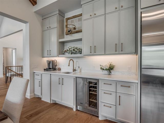 13409 Creek Pointe Lane, Oklahoma City, OK 73131