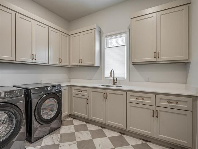 13409 Creek Pointe Lane, Oklahoma City, OK 73131