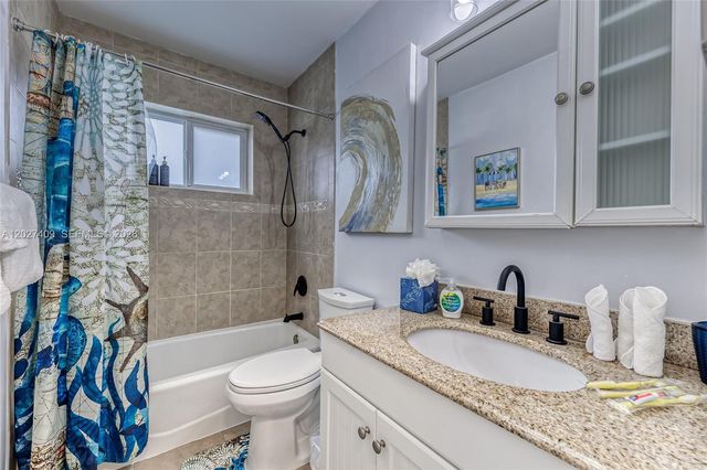 204 SE 4th Ter, Dania Beach, FL 33004