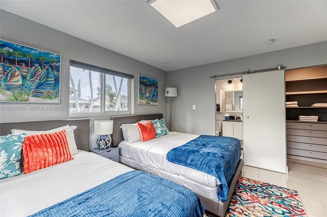 204 SE 4th Ter, Dania Beach, FL 33004