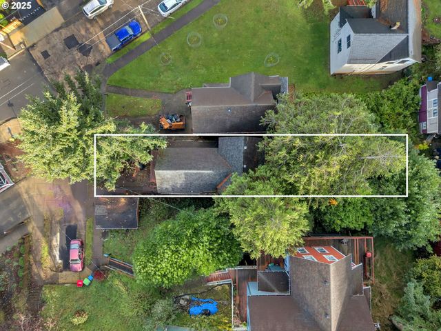 156 LINCOLN St, Astoria, OR 97103