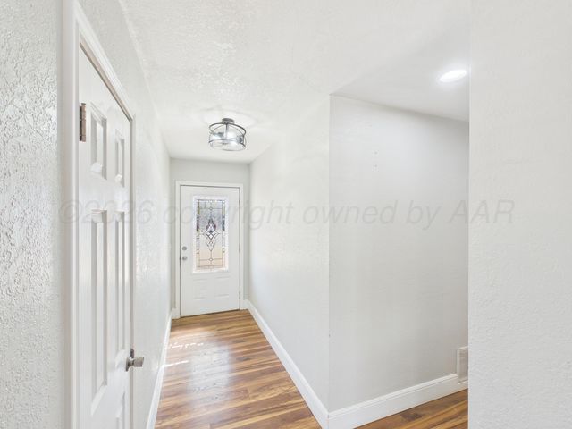 302 MORTON Avenue, Dumas, TX 79029