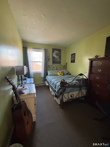 6 Irving Place, Danbury, CT 06810