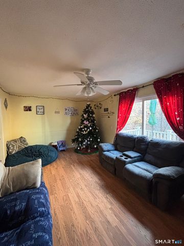 6 Irving Place, Danbury, CT 06810