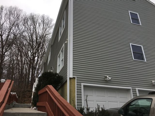 6 Irving Place, Danbury, CT 06810