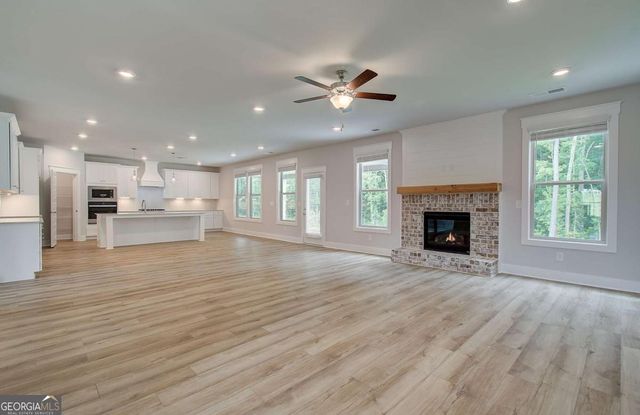 107 Homesite Saddle Drive, Senoia, GA 30276