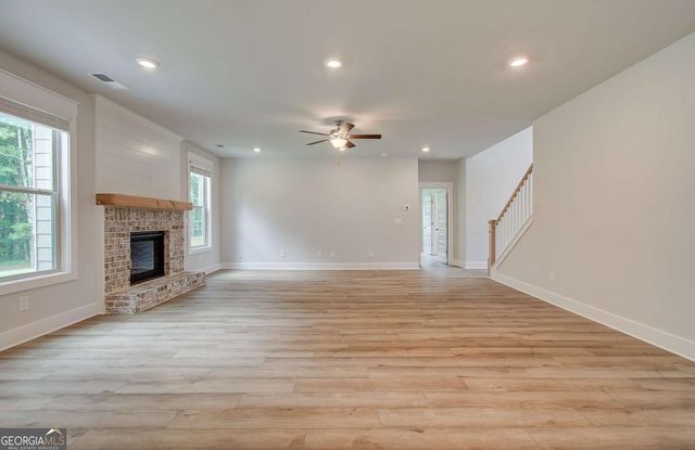 107 Homesite Saddle Drive, Senoia, GA 30276