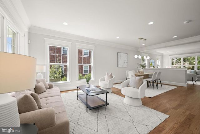 5123 25TH RD N, Arlington, VA 22207