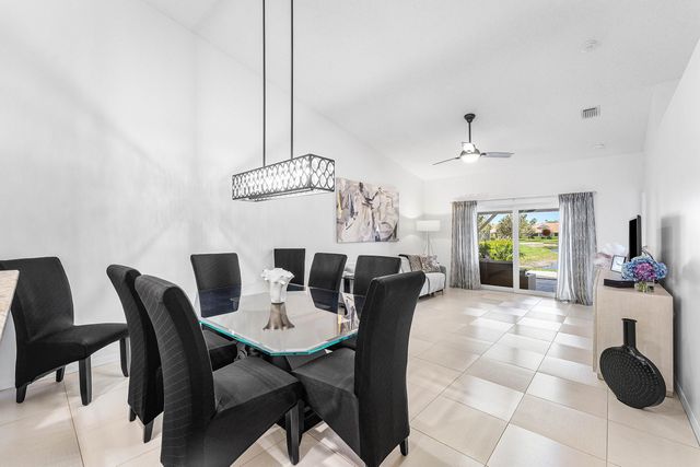 9463 Swansea Lane, West Palm Beach, FL 33411