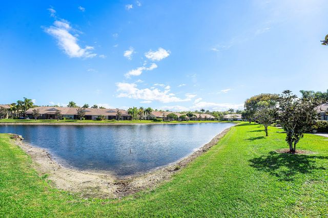 9463 Swansea Lane, West Palm Beach, FL 33411