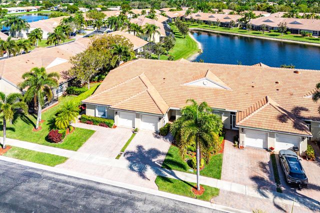 9463 Swansea Lane, West Palm Beach, FL 33411