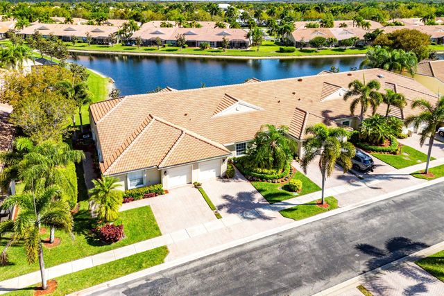 9463 Swansea Lane, West Palm Beach, FL 33411