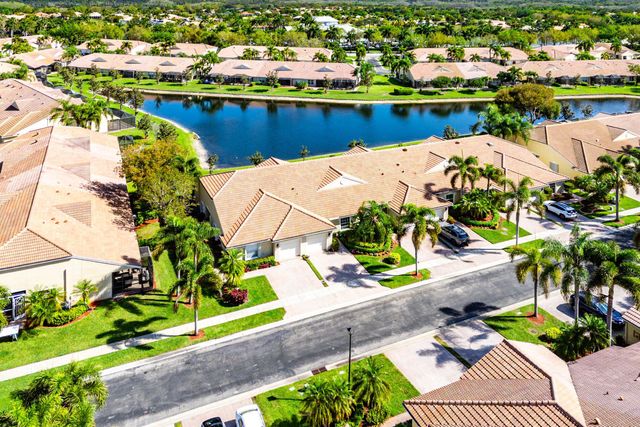 9463 Swansea Lane, West Palm Beach, FL 33411