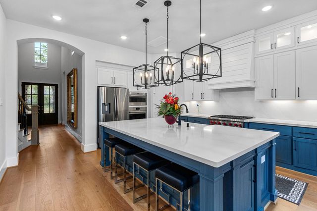203 S Empress Green Place, Montgomery, TX 77316