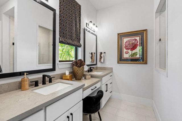203 S Empress Green Place, Montgomery, TX 77316