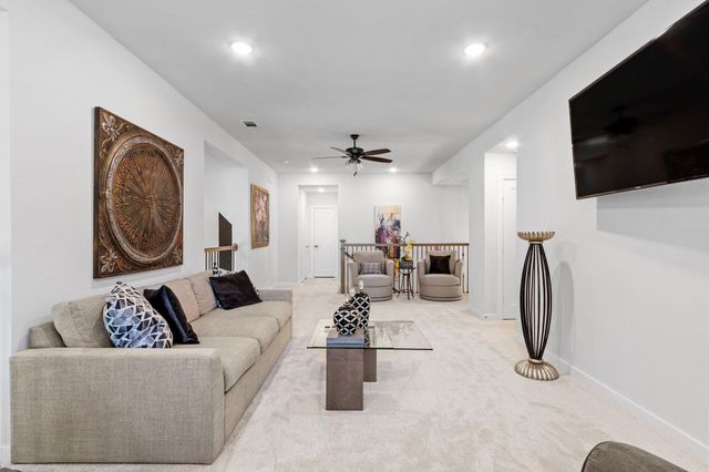 203 S Empress Green Place, Montgomery, TX 77316