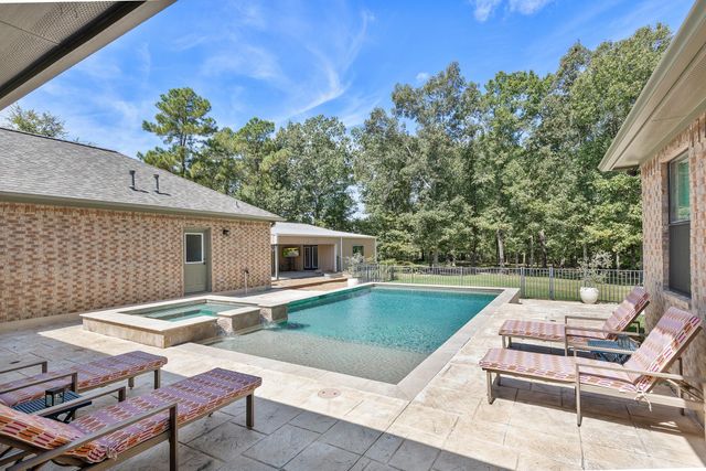 27807 Live Oak View Court, Huffman, TX 77336