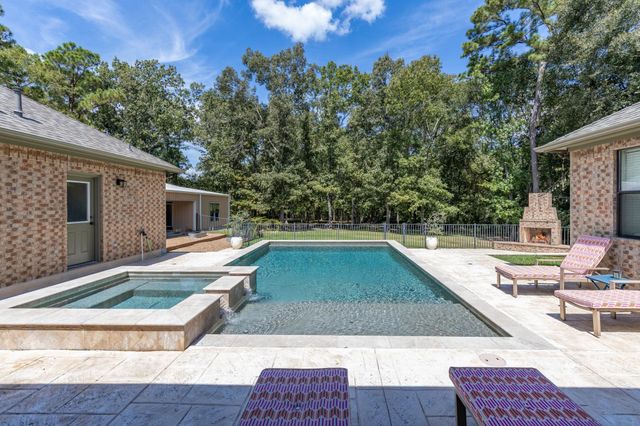 27807 Live Oak View Court, Huffman, TX 77336