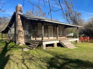 11917 N Harrells Ferry Rd, Baton Rouge, LA 70816