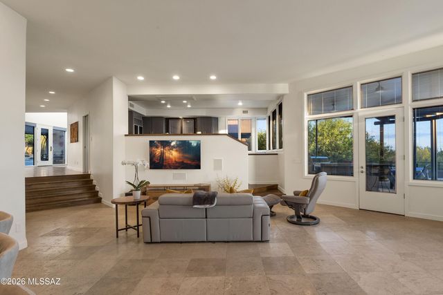 6321 N Via Acacia, Tucson, AZ 85718