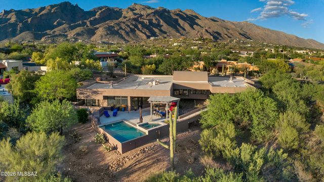 6321 N Via Acacia, Tucson, AZ 85718