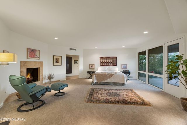 6321 N Via Acacia, Tucson, AZ 85718