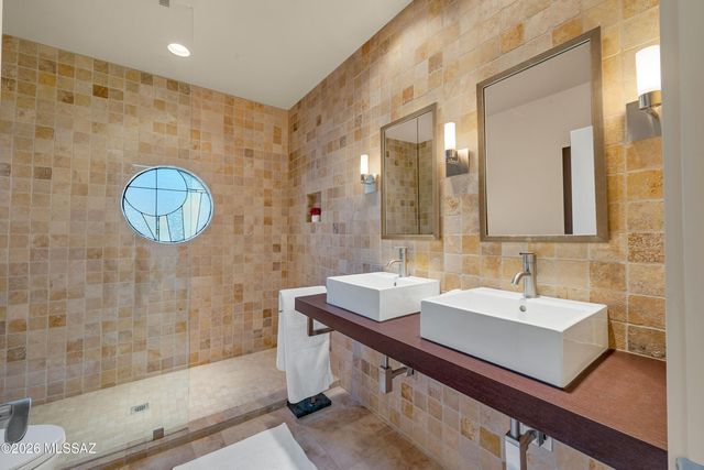 6321 N Via Acacia, Tucson, AZ 85718