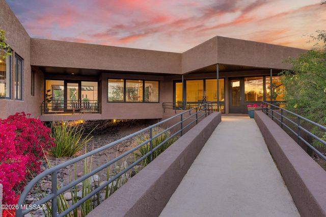 6321 N Via Acacia, Tucson, AZ 85718