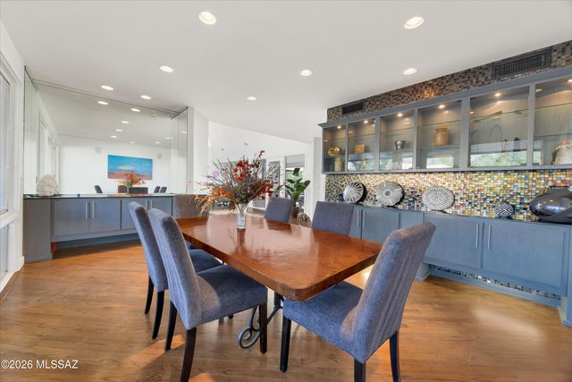 6321 N Via Acacia, Tucson, AZ 85718