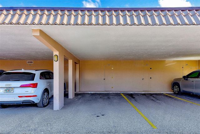 10215 REGAL DRIVE 16, Largo, FL 33774