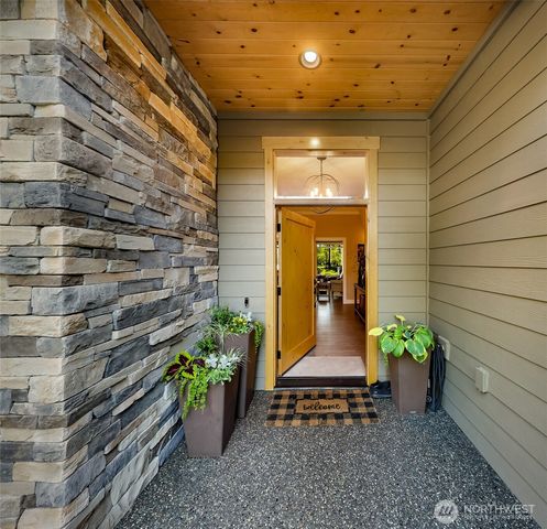 8818 Goldeneye Lane, Blaine, WA 98230