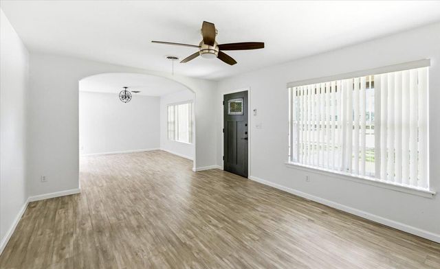 3211 John Campbells TRL, Austin, TX 78735