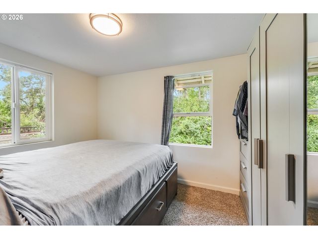 1165 CROSS St, Salem, OR 97302