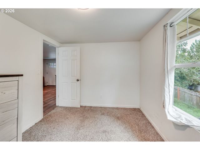 1165 CROSS St, Salem, OR 97302