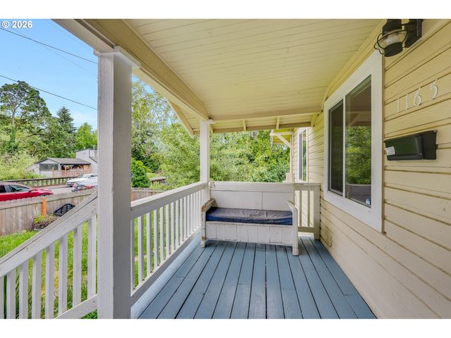 1165 CROSS St, Salem, OR 97302