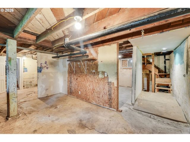 1165 CROSS St, Salem, OR 97302
