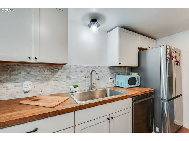 1165 CROSS St, Salem, OR 97302