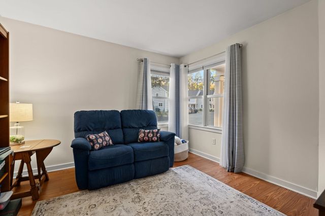 16 Holly Ct 16, Rockland, MA 02370