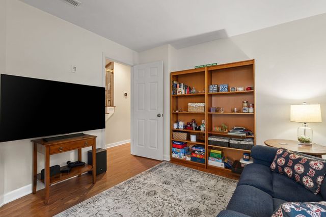 16 Holly Ct 16, Rockland, MA 02370