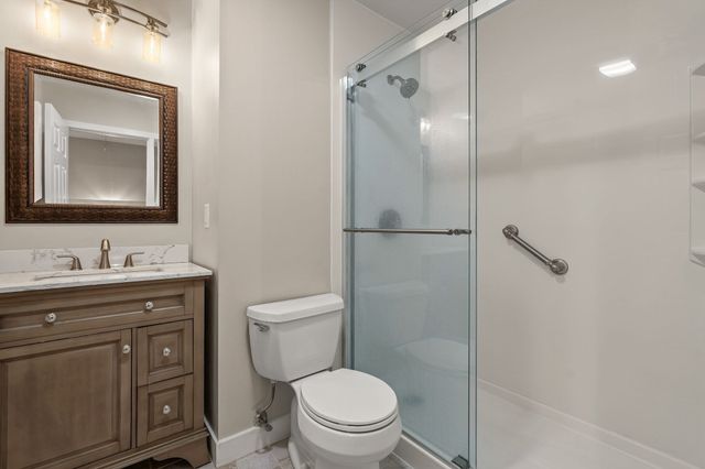 16 Holly Ct 16, Rockland, MA 02370