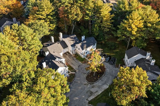16 Holly Ct 16, Rockland, MA 02370